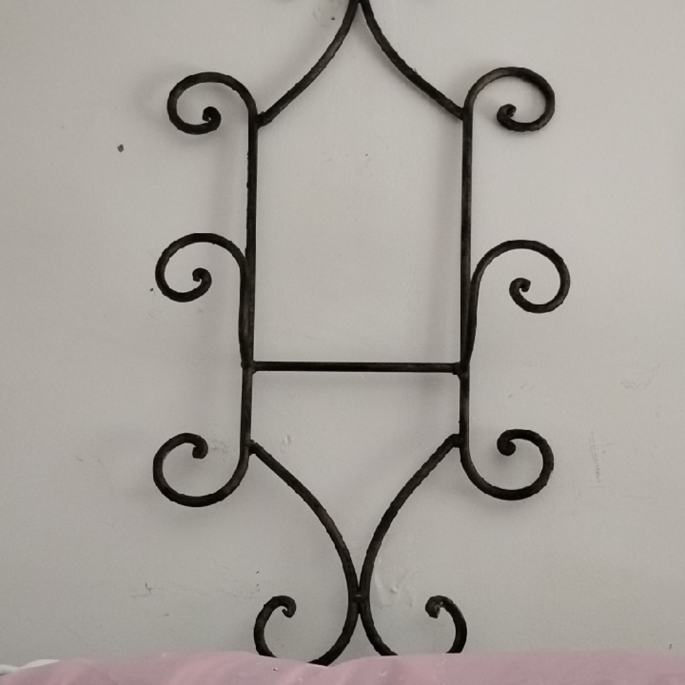 Macy's Black Metal Art & Decals Wall Decor